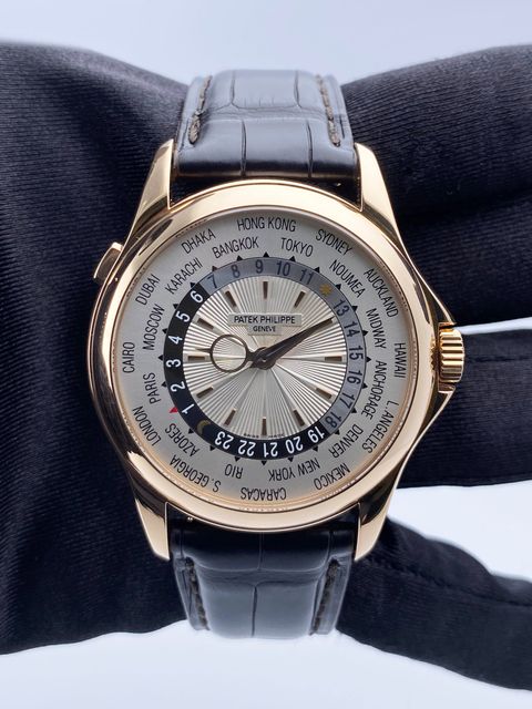 Patek Philippe World Time 5130R-001 Image 2